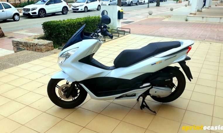 Oscurecer florero Aguanieve Honda PCX 125cc moto segunda mano Mallorca | Scooters Sprint Ocasion